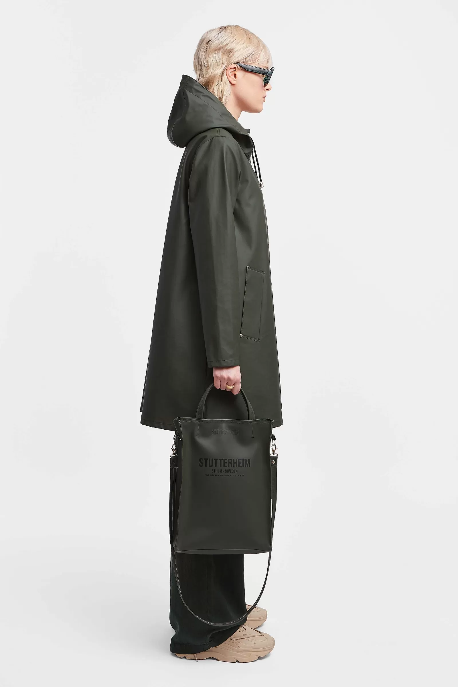 STUTTERHEIM Regnrockar*Mosebacke Lattviktsregnrock