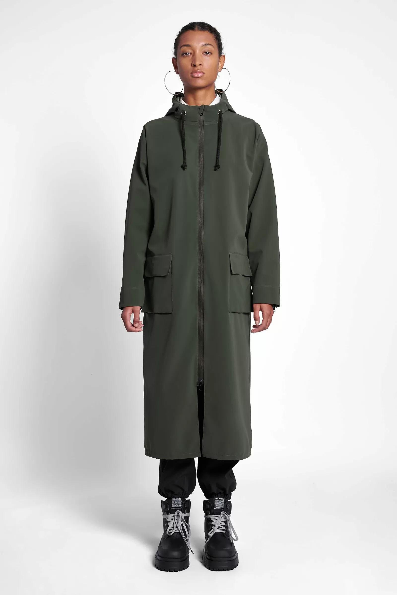 STUTTERHEIM Rea For Kvinnor*Sandviken Long Matte Zip Raincoat